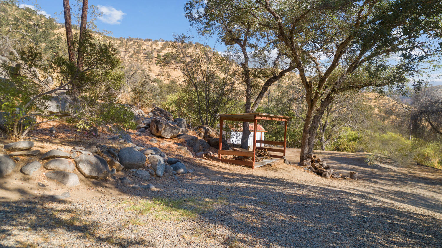 43157 Redstone Lane Three Rivers, CA 93271 - Photo 50 of 61 43157 Redstone Ln Three Rivers-large-069