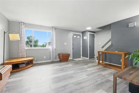 $226,900 | 553 Indus Street, Pittsburgh, PA 15207