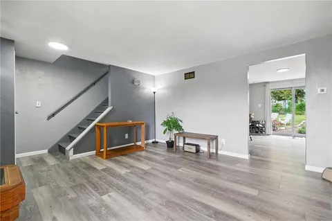 $226,900 | 553 Indus Street, Pittsburgh, PA 15207