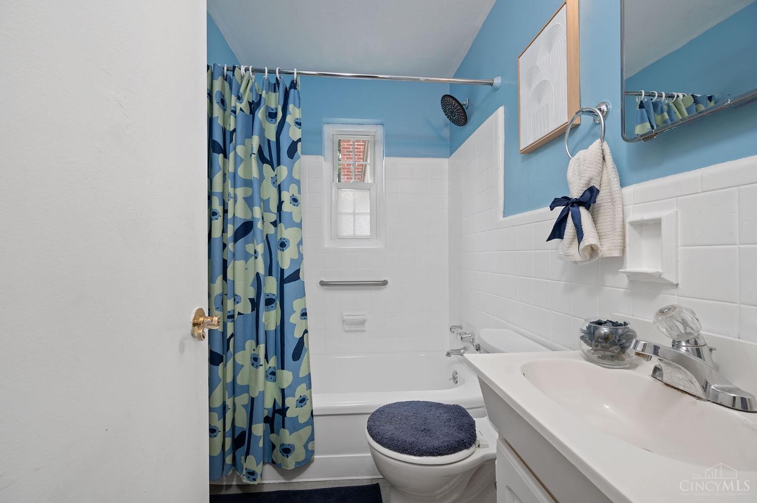 2271 Townhill Road Cincinnati, OH 45238 - Photo 13 of 25 Gallery Image 13