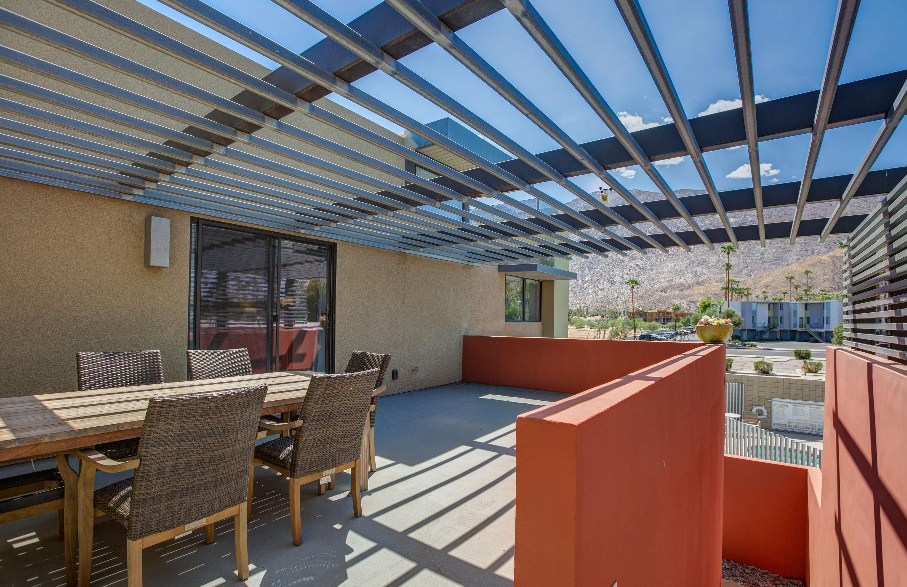 685 East Arenas Road Palm Springs, CA 92262 - Photo 25 of 33 23