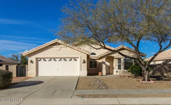 $1,995 | 9557 Blue Ridge Mountain Street, Tucson, AZ 85748