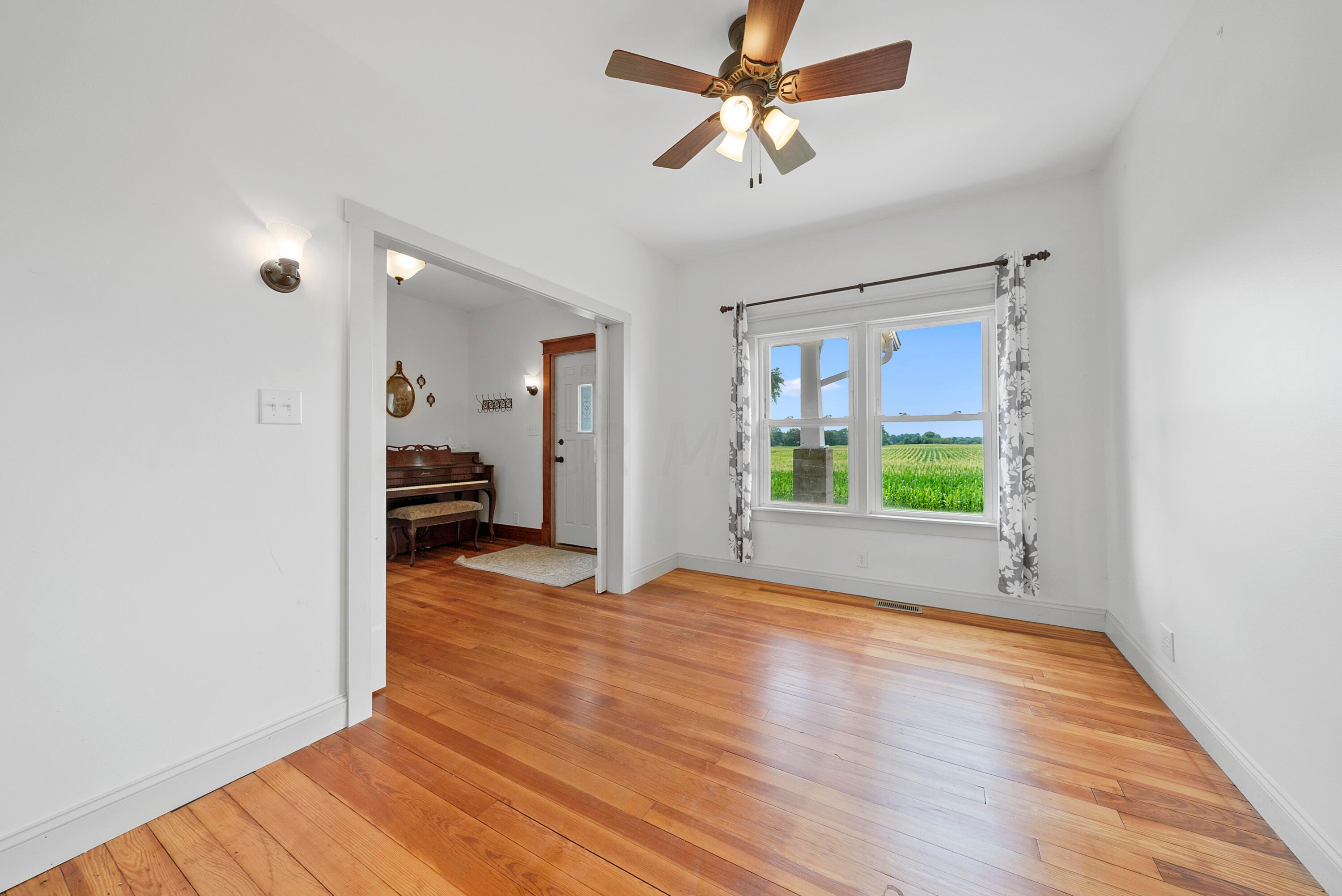 3006 Weaver Road Mount Vernon, OH 43050 - Photo 24 of 51 DSC06547