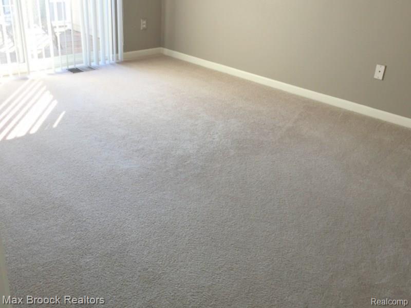 1092 Faulkner, Unit 63 Troy, MI 48083 - Photo 24 of 42