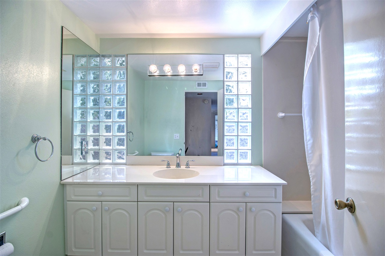 3915 Via Reposo Rancho Santa Fe, CA 92091 - Photo 23 of 23 Gallery Image 23