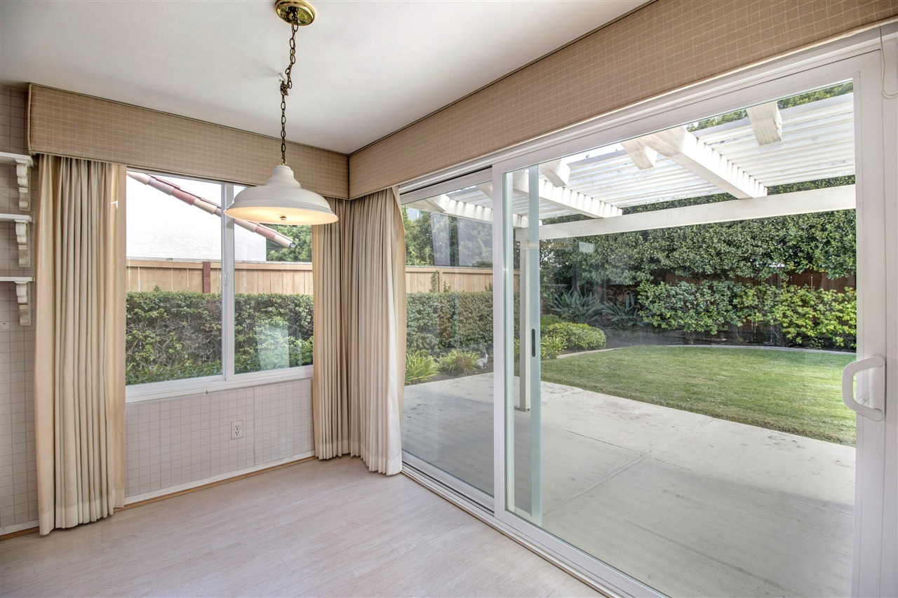 3915 Via Reposo Rancho Santa Fe, CA 92091 - Photo 4 of 23 Gallery Image 4