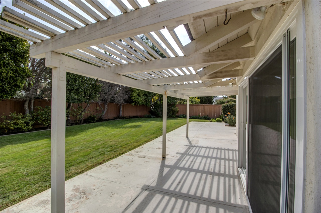 3915 Via Reposo Rancho Santa Fe, CA 92091 - Photo 9 of 23 Gallery Image 9