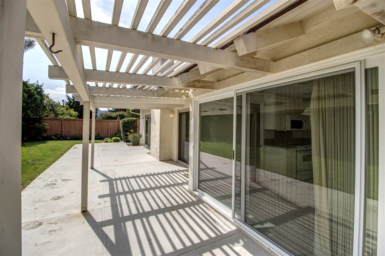 3915 Via Reposo Rancho Santa Fe, CA 92091 - Photo 10 of 23 Gallery Image 10