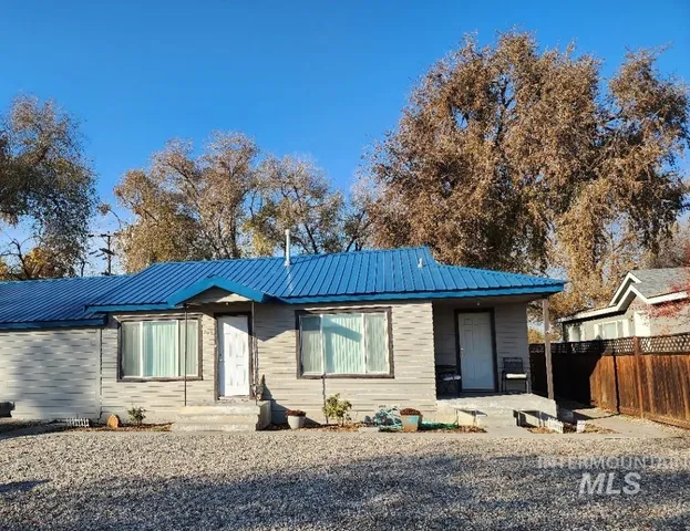 $205,000 | 705 North 2nd Street, Nyssa, OR 97913