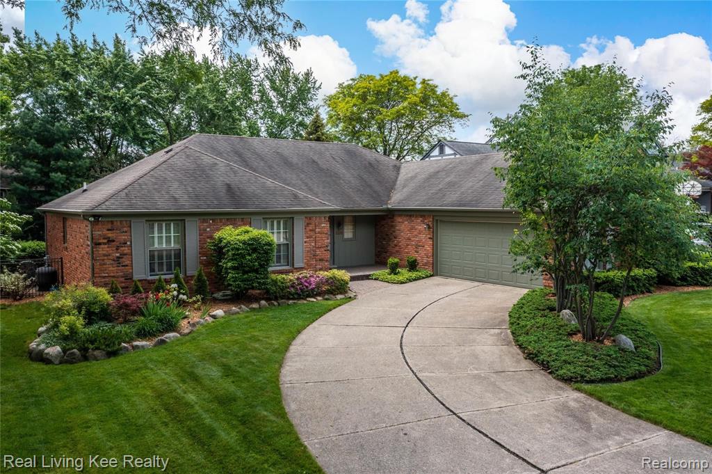 1329 Greenleaf Drive Rochester Hills, MI 48309 - Photo 1 of 49