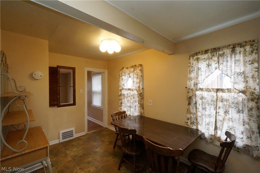 4129 Ellison Road South Euclid, OH 44121 - Photo 11 of 35