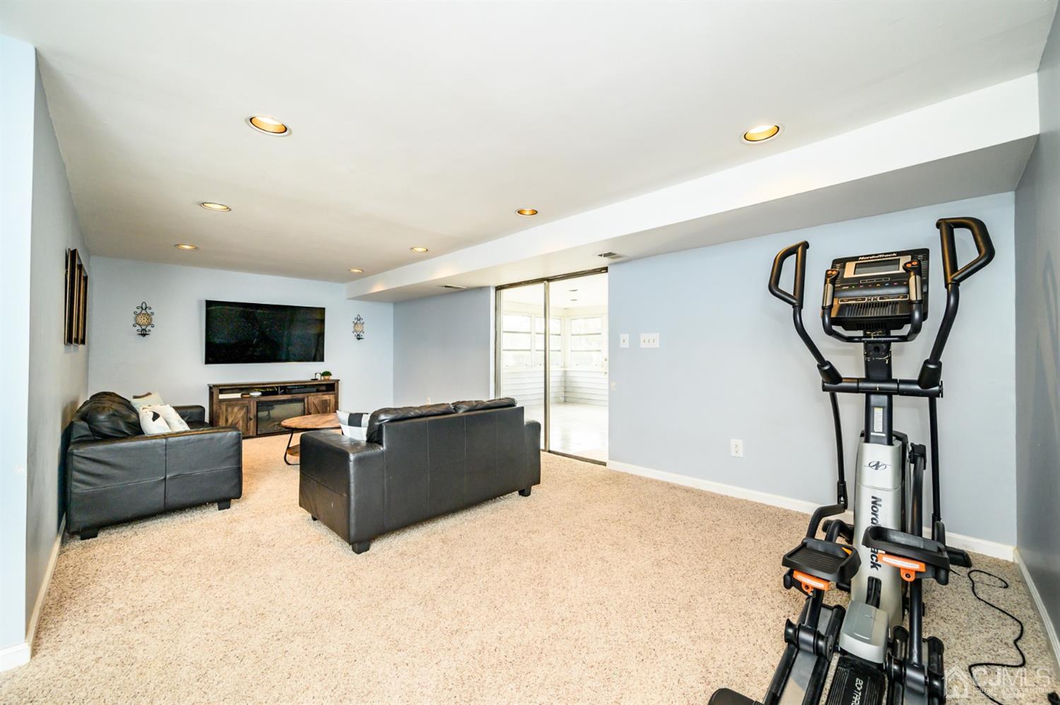 4 University Road East Brunswick, NJ 08816 - Photo 4 of 44 Gallery Image 4