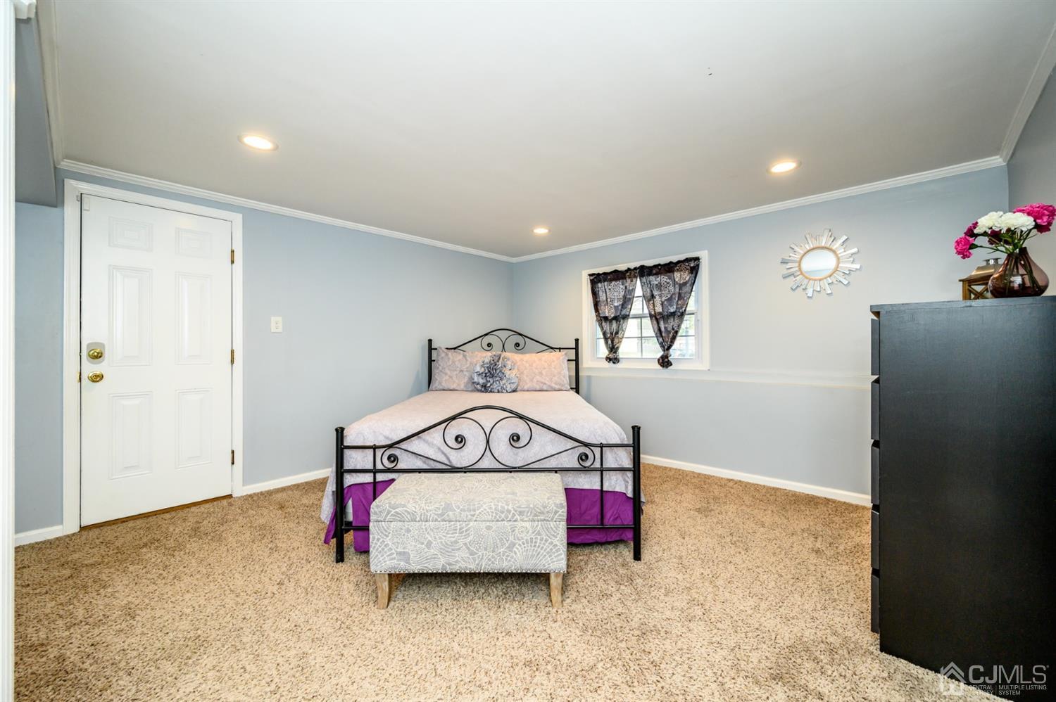 4 University Road East Brunswick, NJ 08816 - Photo 8 of 44 Gallery Image 8