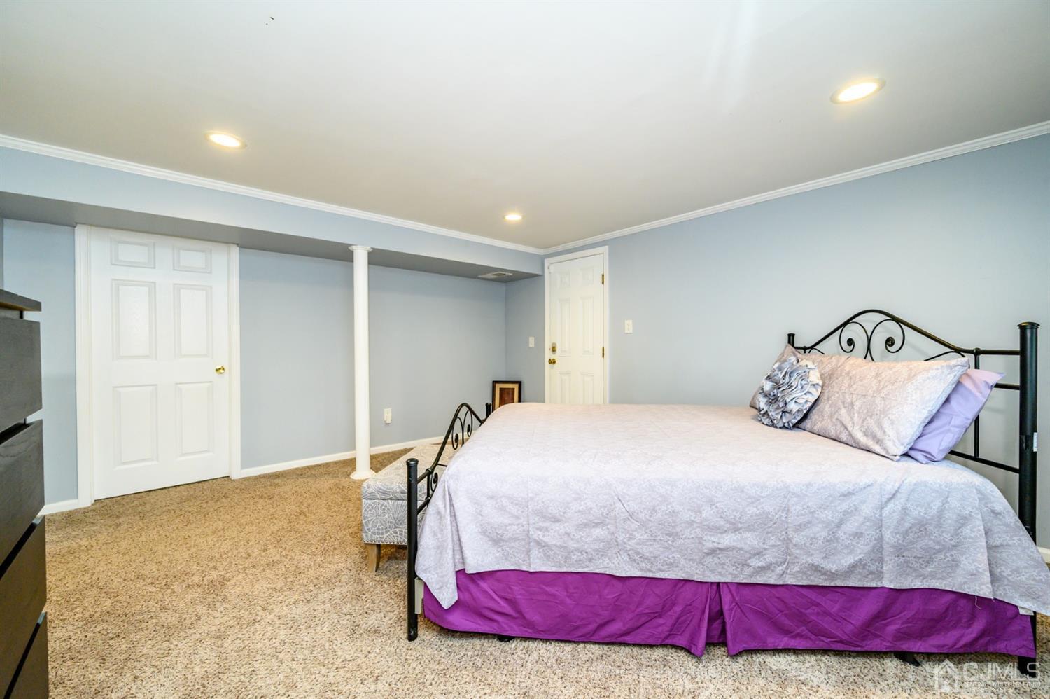 4 University Road East Brunswick, NJ 08816 - Photo 9 of 44 Gallery Image 9