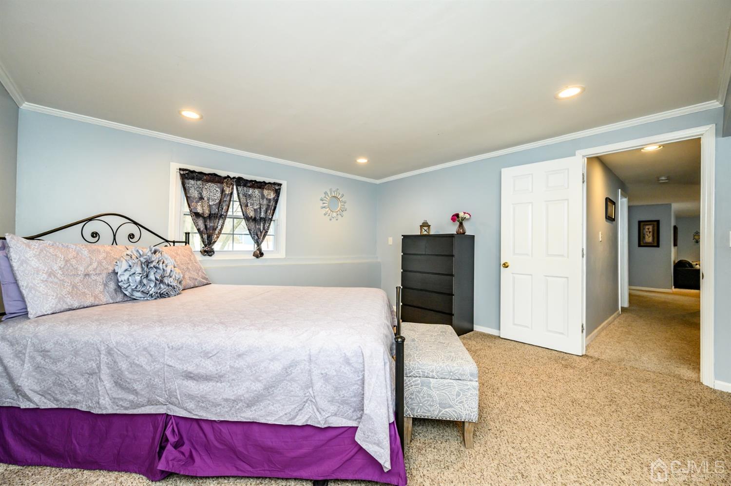 4 University Road East Brunswick, NJ 08816 - Photo 10 of 44 Gallery Image 10