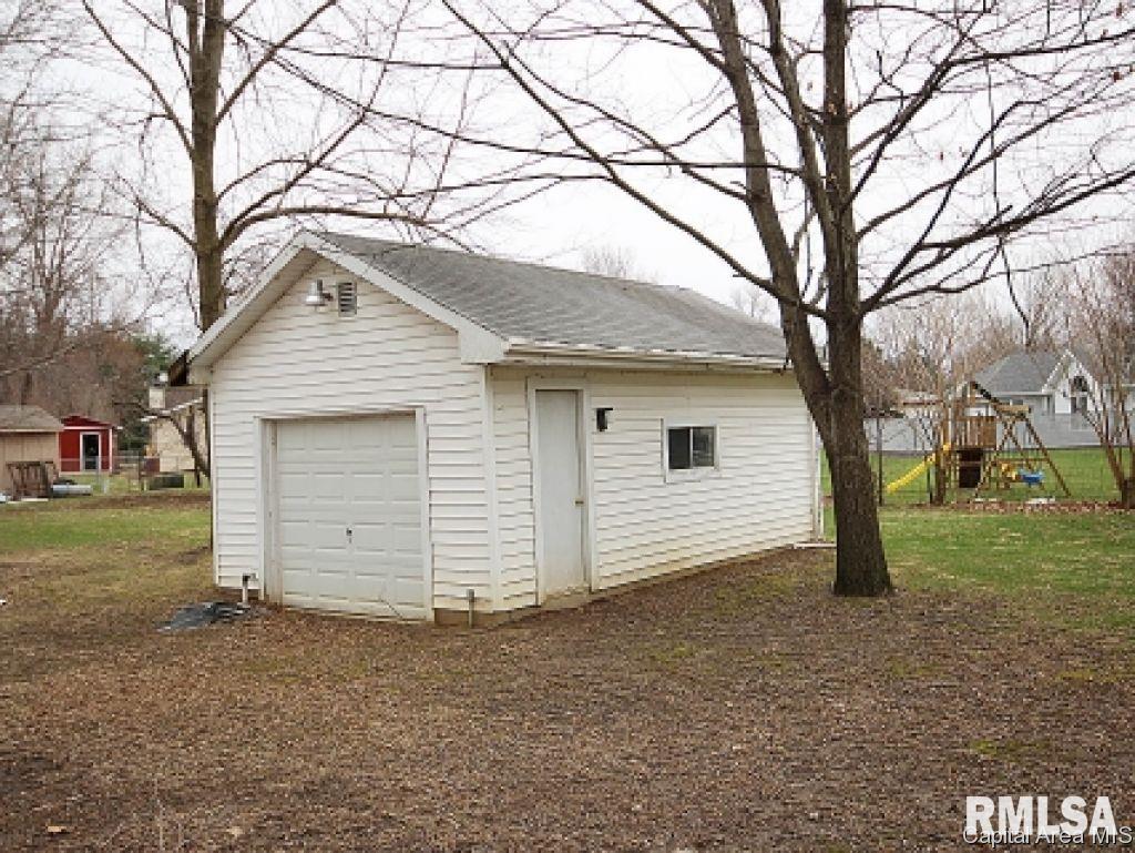 23237 Clemens Road Athens, IL 62613 - Photo 28 of 28 Gallery Image 28