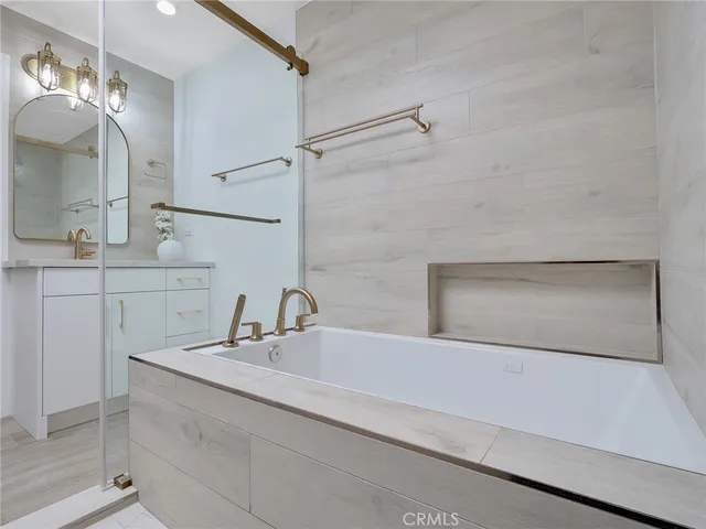 $649,000 | 2222 South Mesa Street, Unit 14, San Pedro, CA 90731