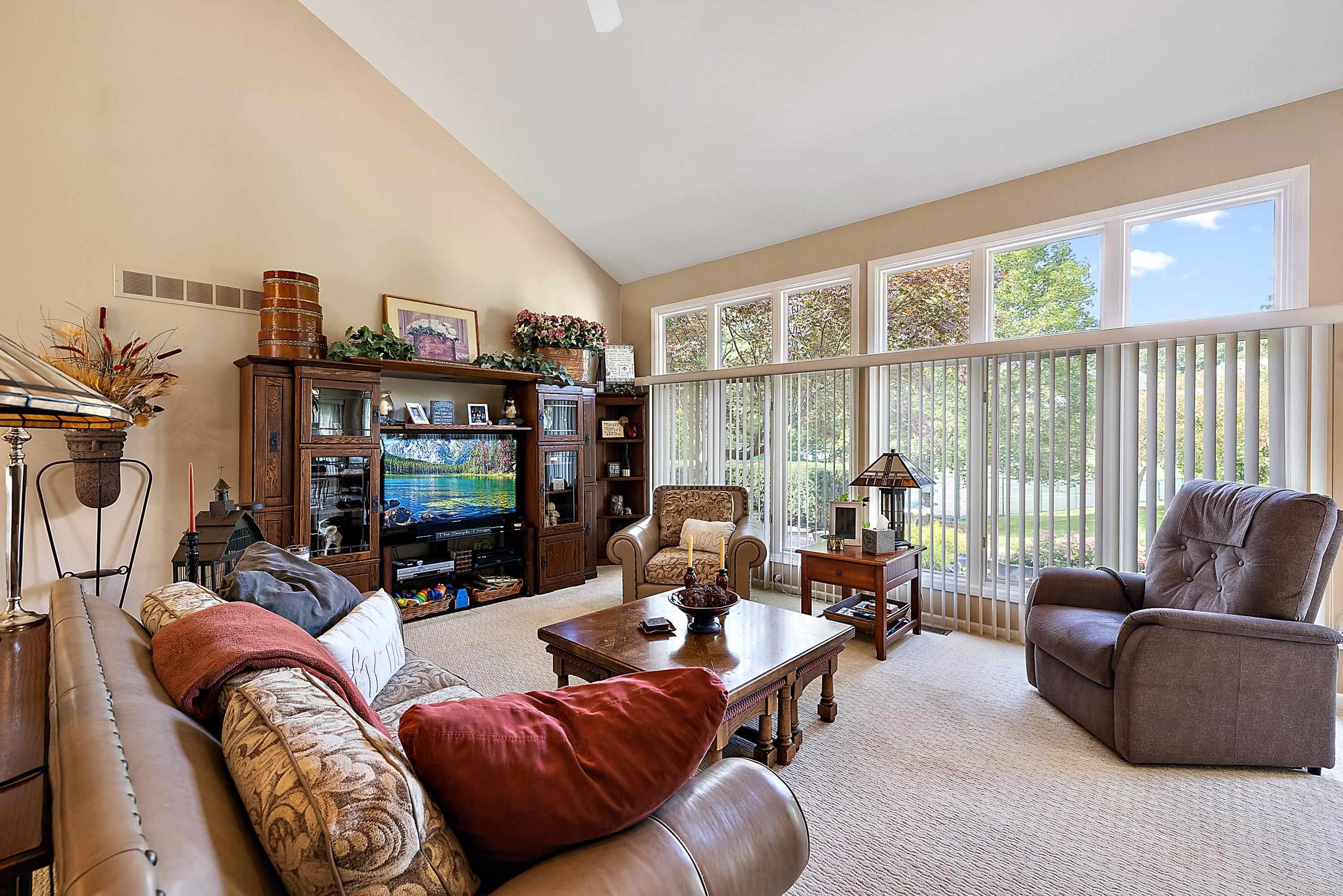 1039 Bloomview Circle Rochester, MI 48307 - Photo 26 of 80 50122641-25.JPG