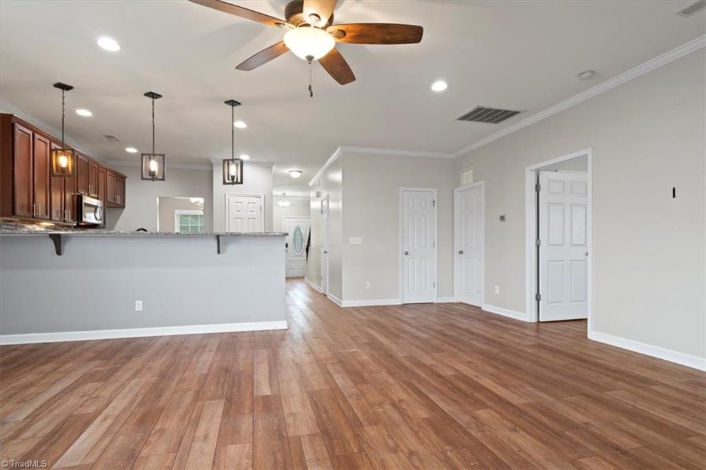 246 Everidge Road Winston-Salem, NC 27103 - Photo 7 of 42 Gallery Image 7