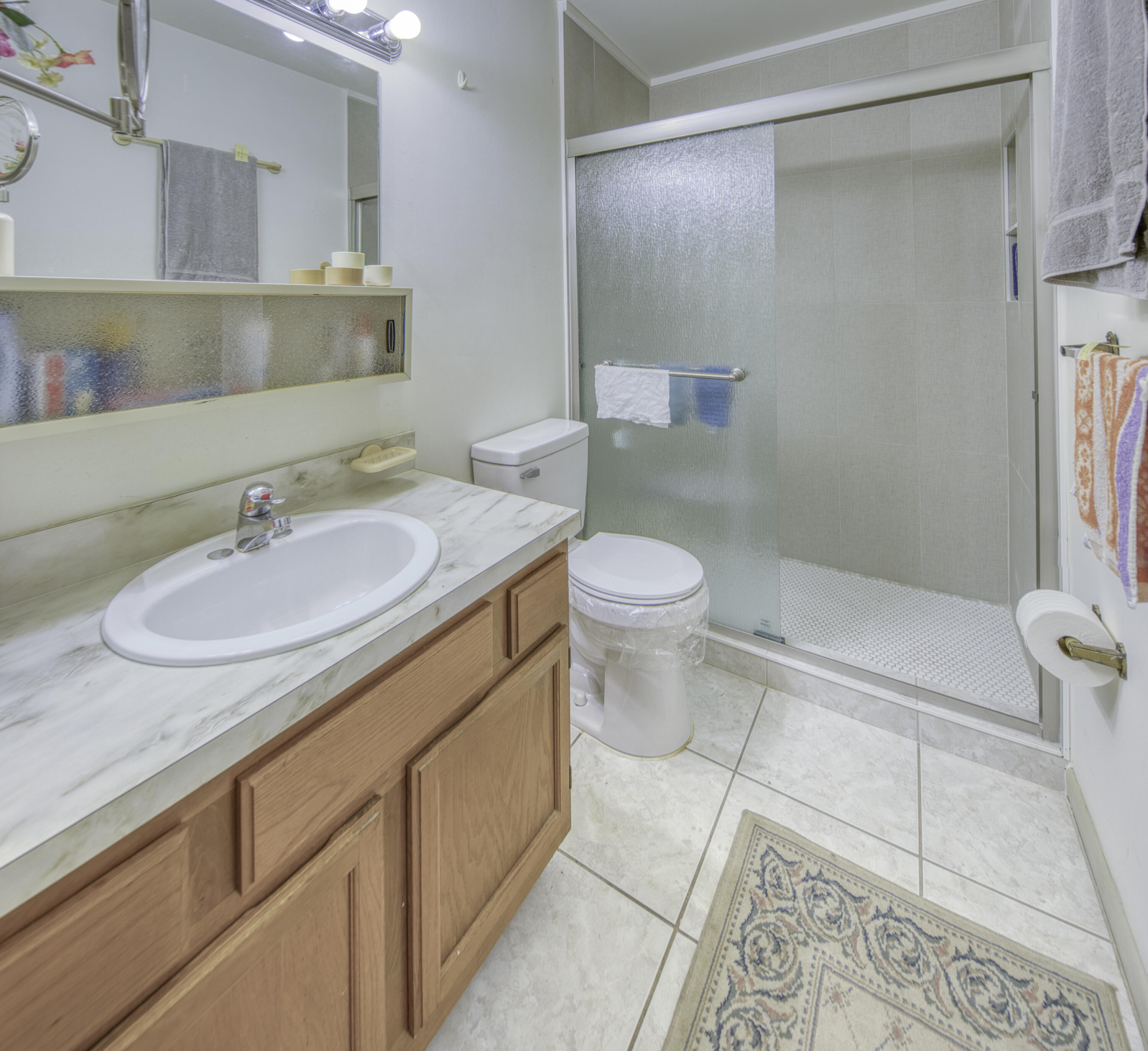 815 Andrew Redding Road, Unit 302 Lantana, FL 33462 - Photo 6 of 13 4R7A1972_hdr_panorama