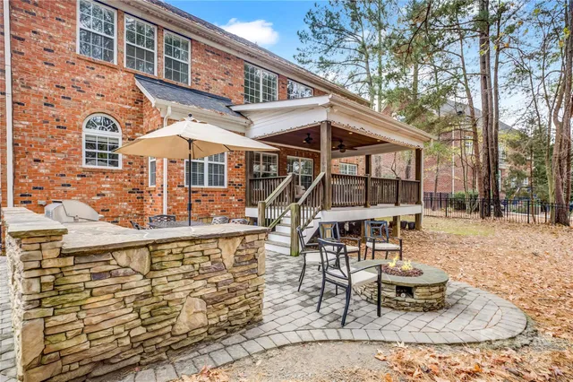 $645,000 | 16645 Turtle Point Road, Charlotte, NC 28278