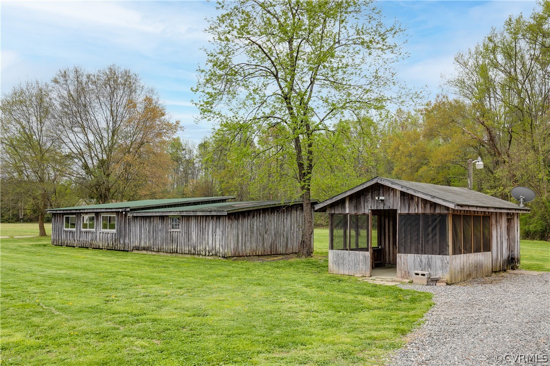 22561 Penola Road Ruther Glen, VA 22546 - Photo 13 of 18 Gallery Image 13