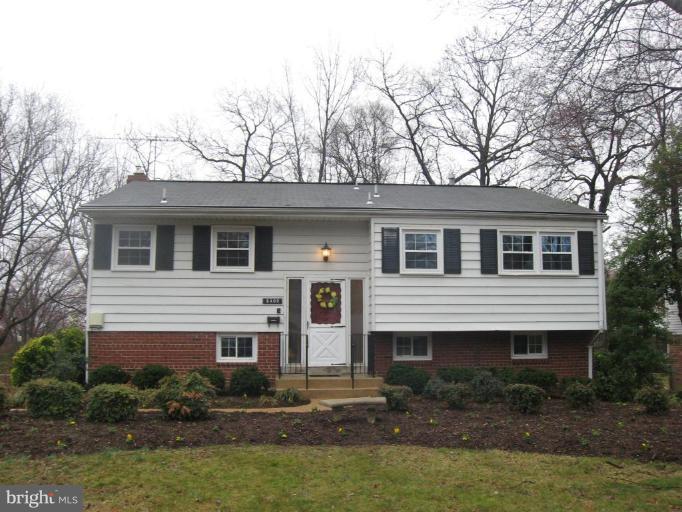 8409 Wagon Wheel Road Alexandria, VA 22309 - Photo 1 of 30 Exterior (Main)