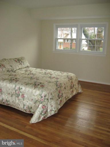 8409 Wagon Wheel Road Alexandria, VA 22309 - Photo 13 of 30 Master Bedroom