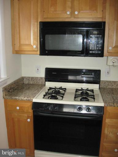 8409 Wagon Wheel Road Alexandria, VA 22309 - Photo 9 of 30 Kitchen #3