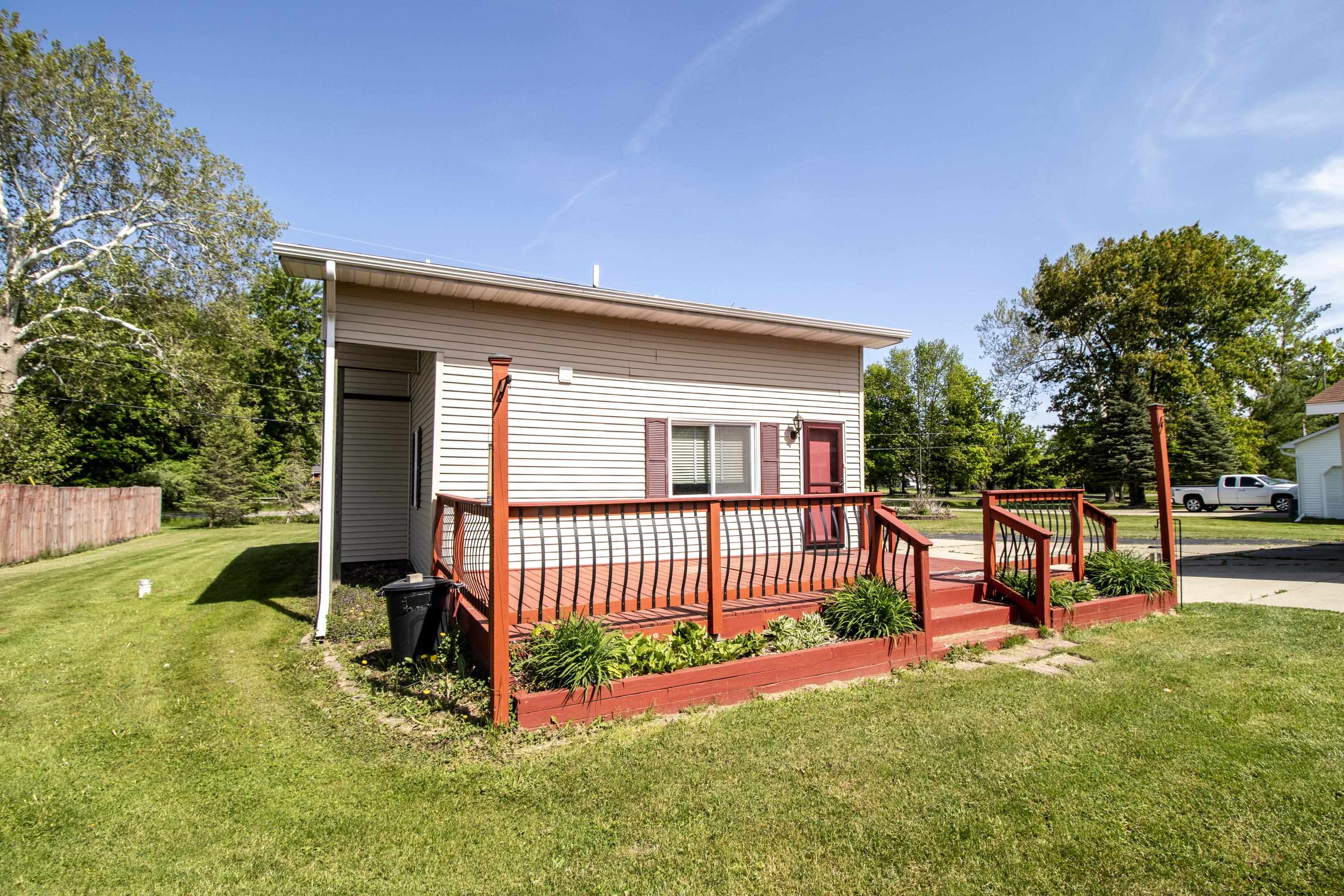 6387 North Belsay Road Flint, MI 48506 - Photo 34 of 36 50110086-34.JPG