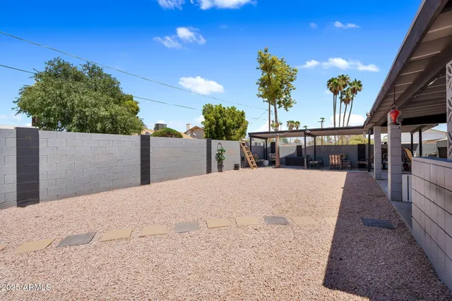 $469,900 | 122 East Hermosa Drive, Tempe, AZ 85282