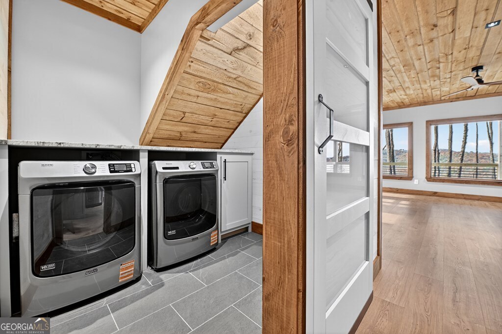 21 Mountain Trace Cherry Log, GA 30522 - Photo 40 of 49 a view of a livingroom with furniture and a fireplace