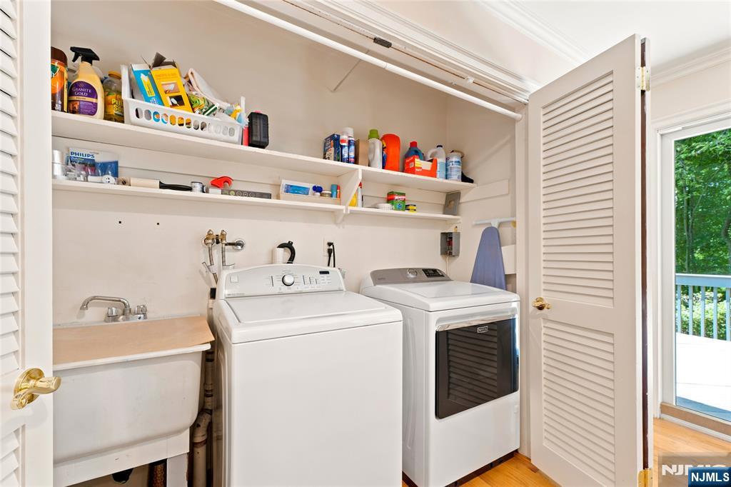 28 Delbrook Road Morris Plains, NJ 07950 - Photo 21 of 41