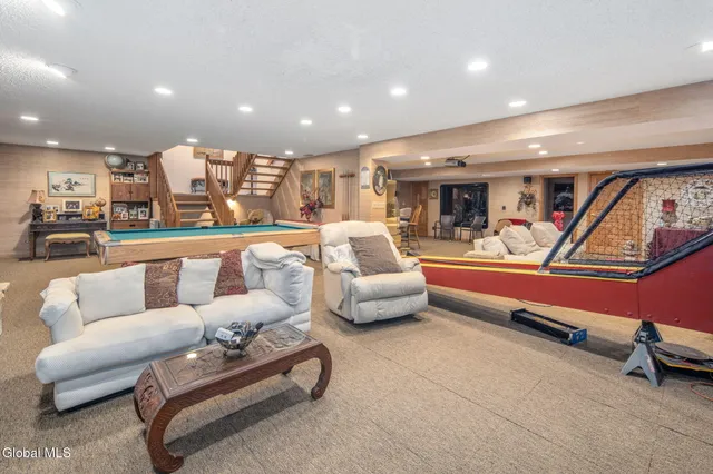 $955,000 | 3041 Mariaville Road, Rotterdam, NY 12306