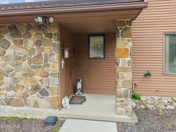 $895,000 | 3041 Mariaville Road, Rotterdam, NY 12306