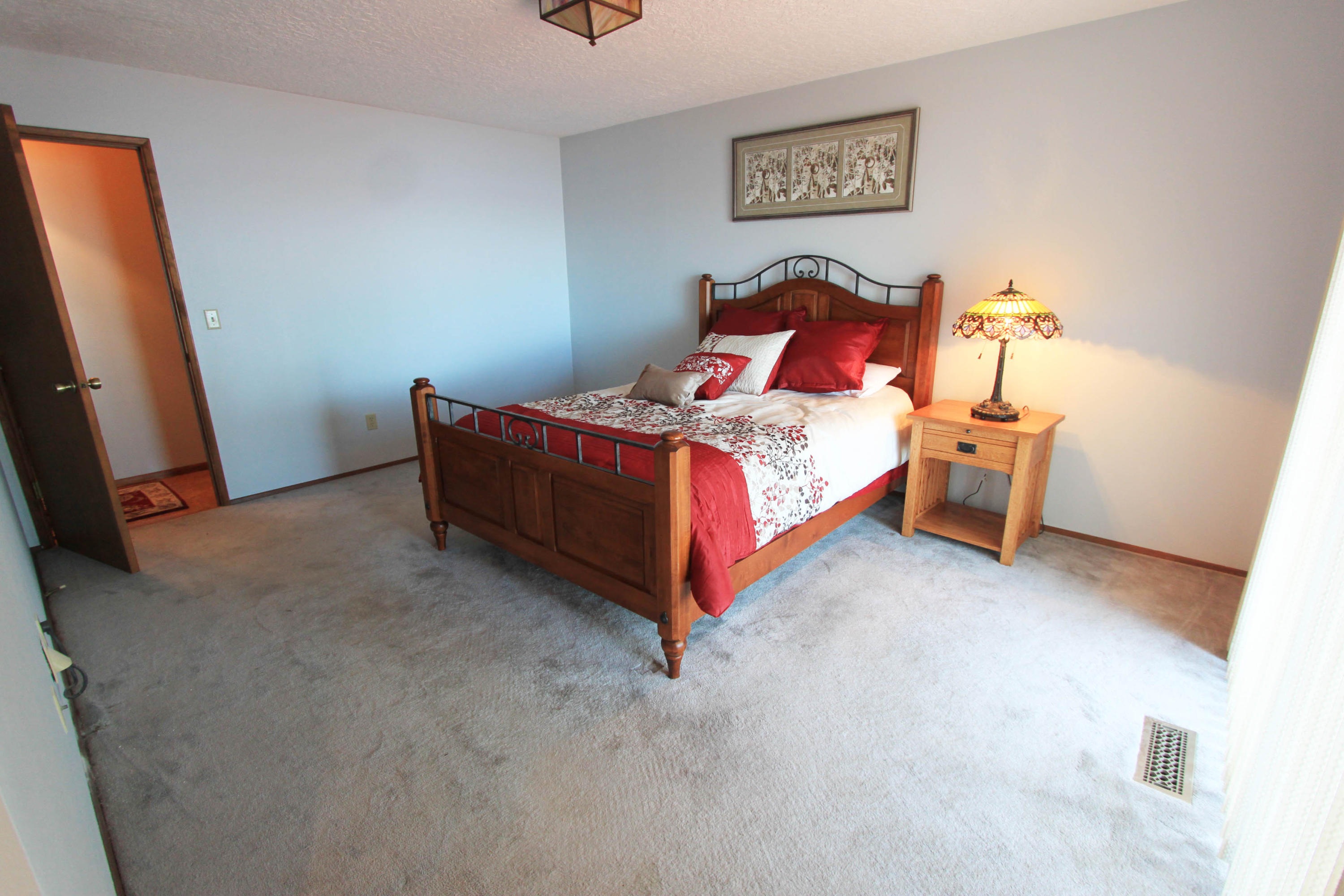 3305 Netarts Bay Road Tillamook, OR 97141 - Photo 13 of 26 master suite