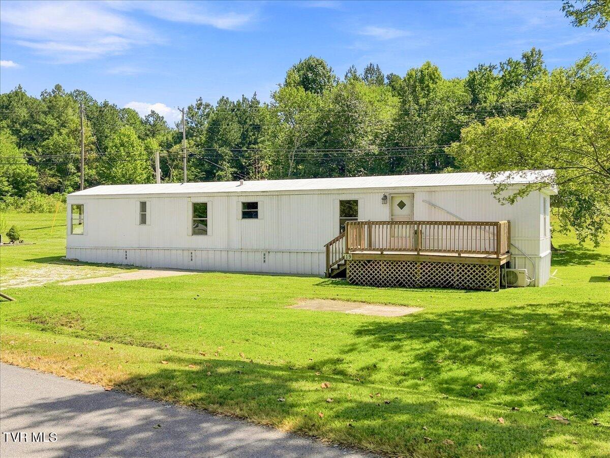 19 Williamson Road Chuckey, TN 37641 - Photo 2 of 36 03-19 Williamson Rd 3
