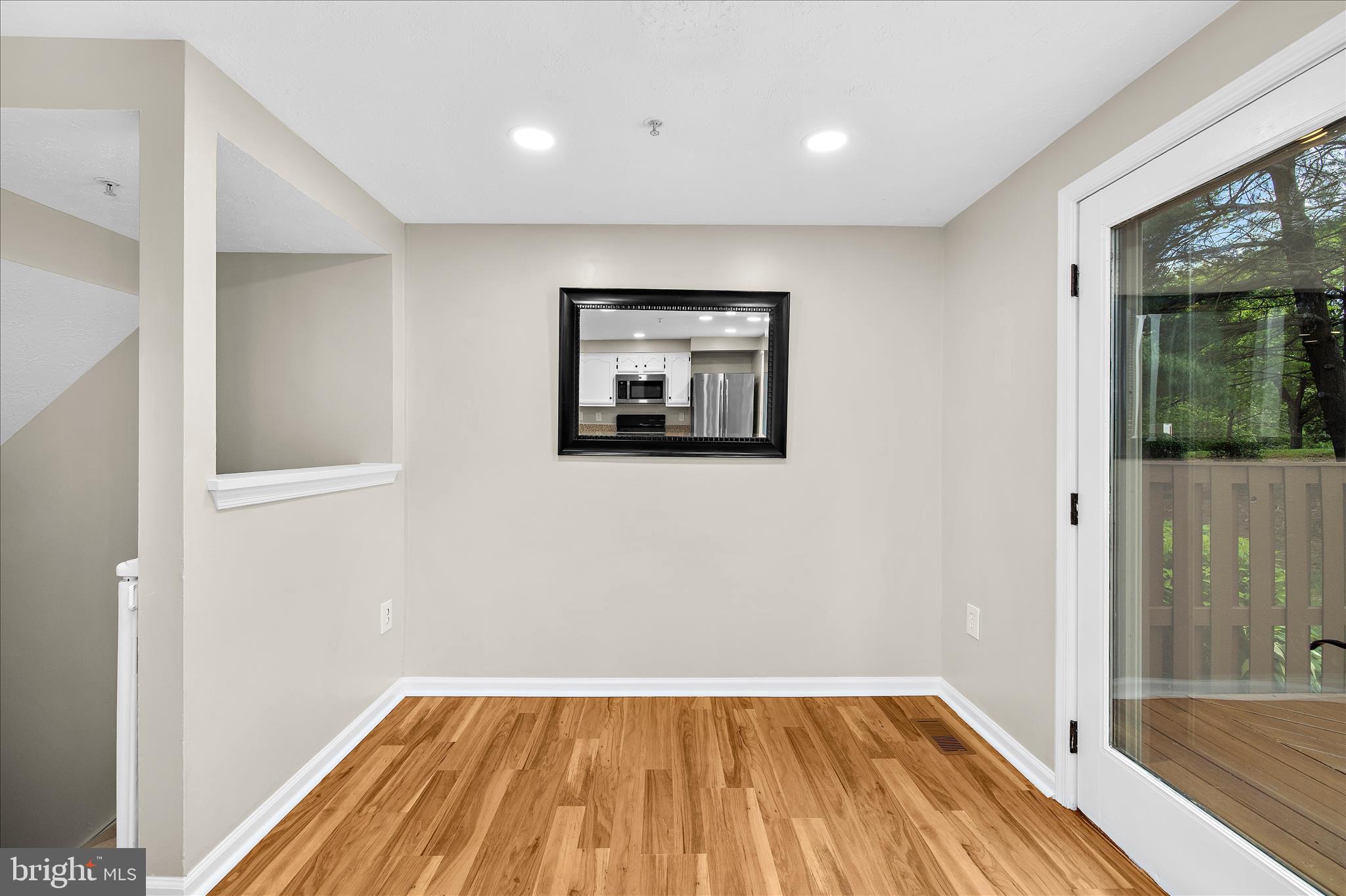 577 Quaker Ridge Court Arnold, MD 21012 - Photo 14 of 58 Dining Area