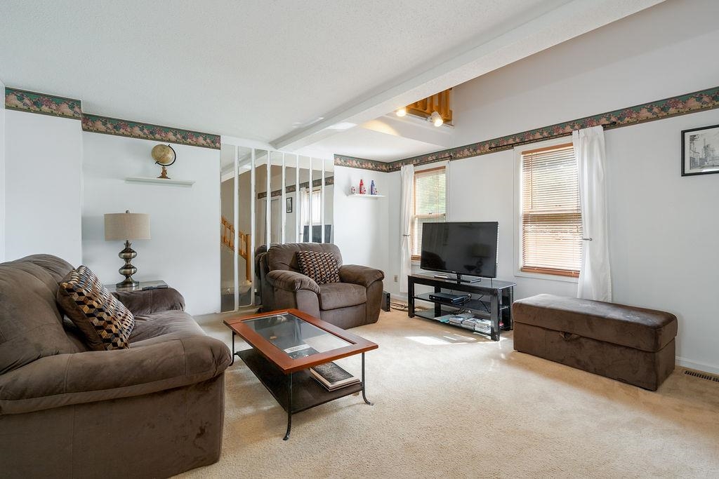 128 Newton Road, Unit 20 Plaistow, NH 03865 - Photo 5 of 21 Gallery Image 5
