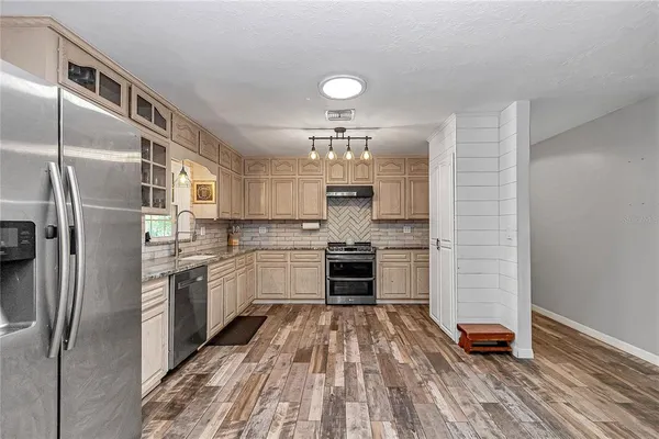 $378,000 | 1152 Southeast 42nd Avenue, Ocala, FL 34471