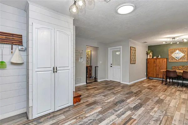 $378,000 | 1152 Southeast 42nd Avenue, Ocala, FL 34471