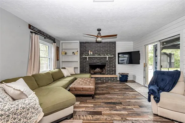 $378,000 | 1152 Southeast 42nd Avenue, Ocala, FL 34471