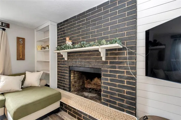 $378,000 | 1152 Southeast 42nd Avenue, Ocala, FL 34471