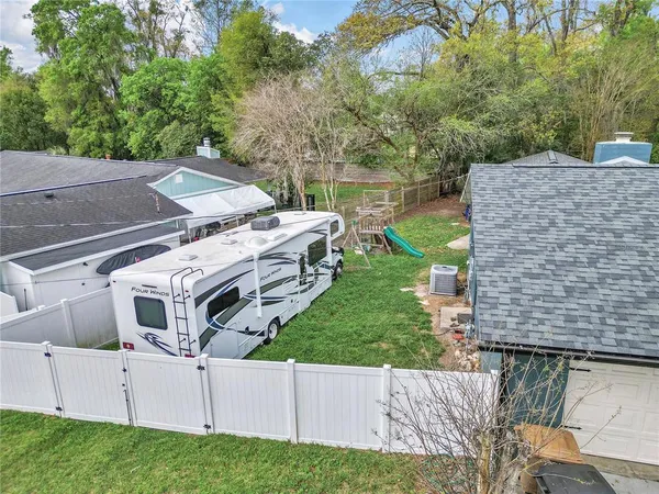 $378,000 | 1152 Southeast 42nd Avenue, Ocala, FL 34471