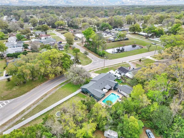 $378,000 | 1152 Southeast 42nd Avenue, Ocala, FL 34471