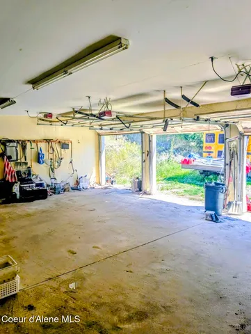 $649,000 | 2405 Deer Park Road, Bonners Ferry, ID 83805