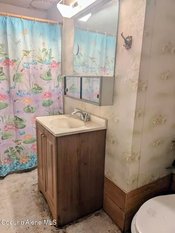 $649,000 | 2405 Deer Park Road, Bonners Ferry, ID 83805