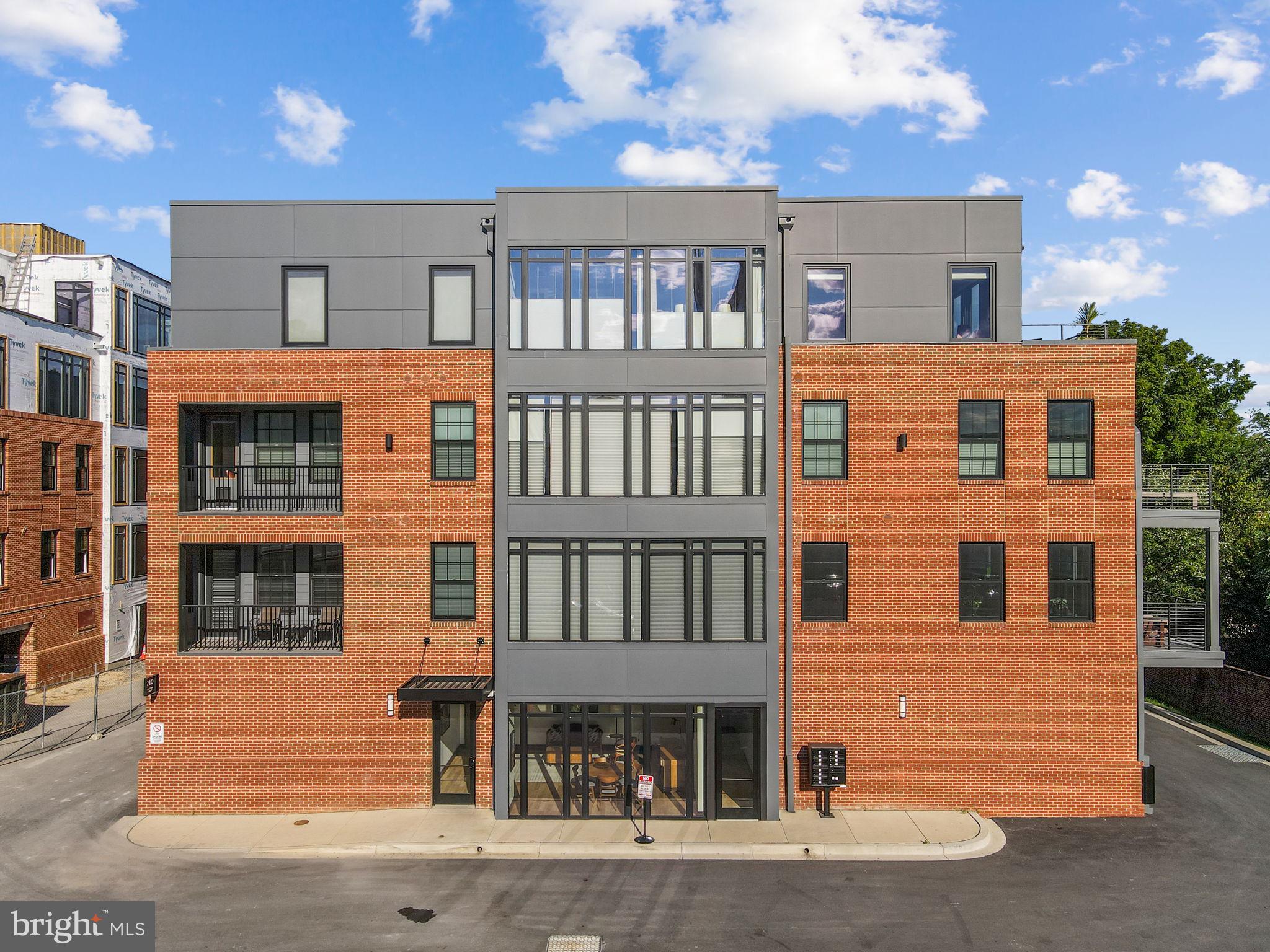 210 East 2nd Street, Unit 402 Frederick, MD 21701 - Photo 3 of 71 a front view of a building