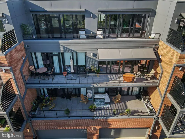 $1,485,000 | 210 East 2nd Street, Unit 402, Frederick, MD 21701