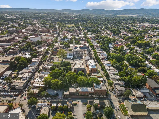 $1,485,000 | 210 East 2nd Street, Unit 402, Frederick, MD 21701